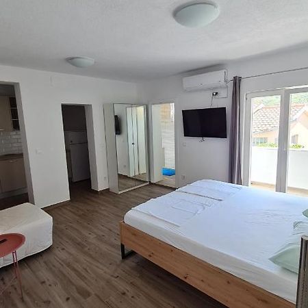 Apartmani Mlinar - Studio Apartment Grebaštica Extérieur photo